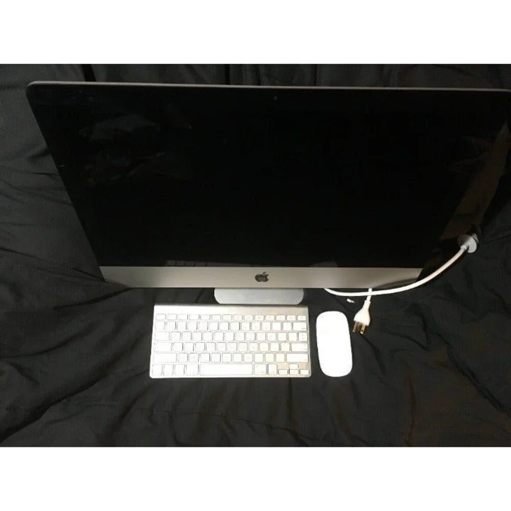 Apple 21.5 Inch All-In-One Imac Computer